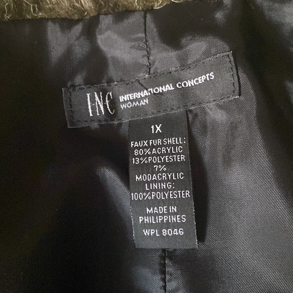 Vest - Picture 2 of 2